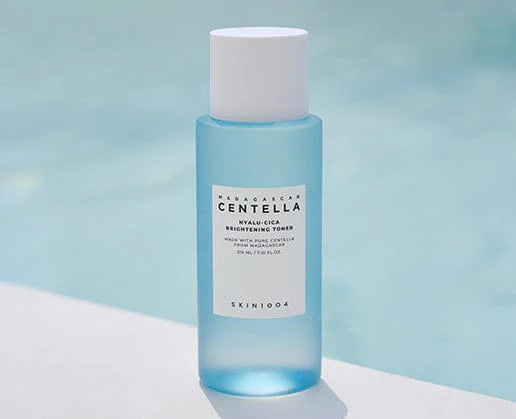 Hyalu-Cica Brightening Toner - SKIN1004