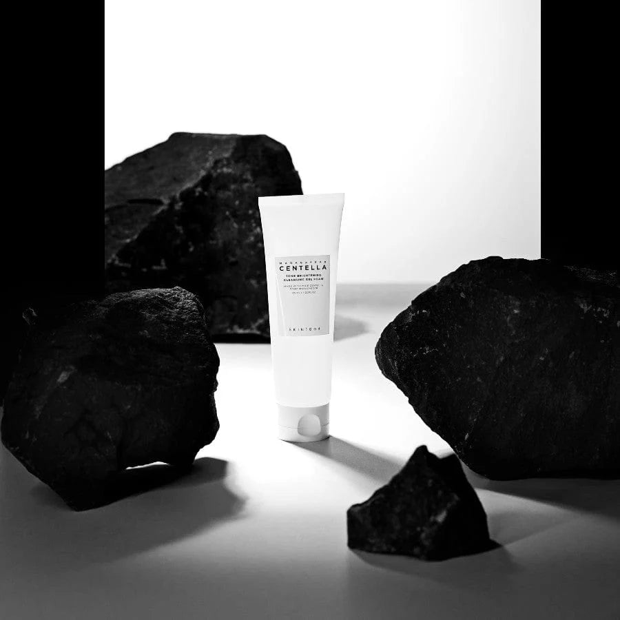Tone Brightening Cleansing Gel Foam - SKIN1004